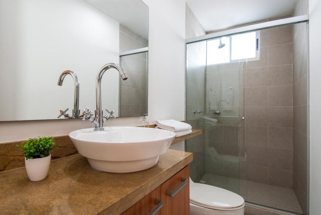 Travelers Orange Cartagena - Two-Bedroom Apartment (4 Adults)