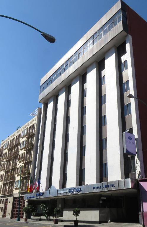 Otelin bulunduğu bina