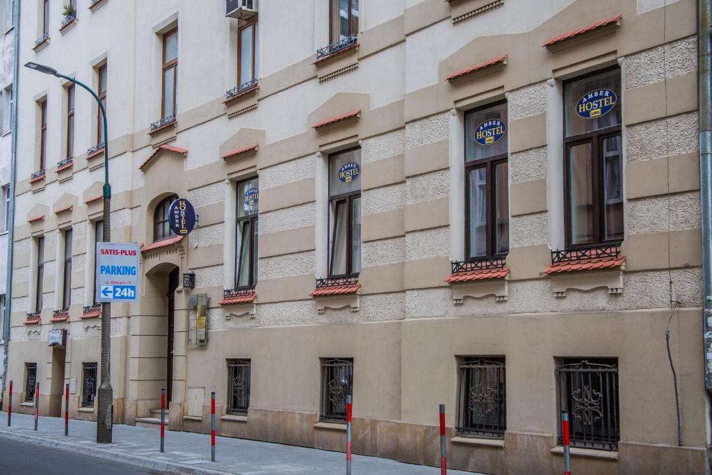 Budova, v ktorej sa hostel nachádza