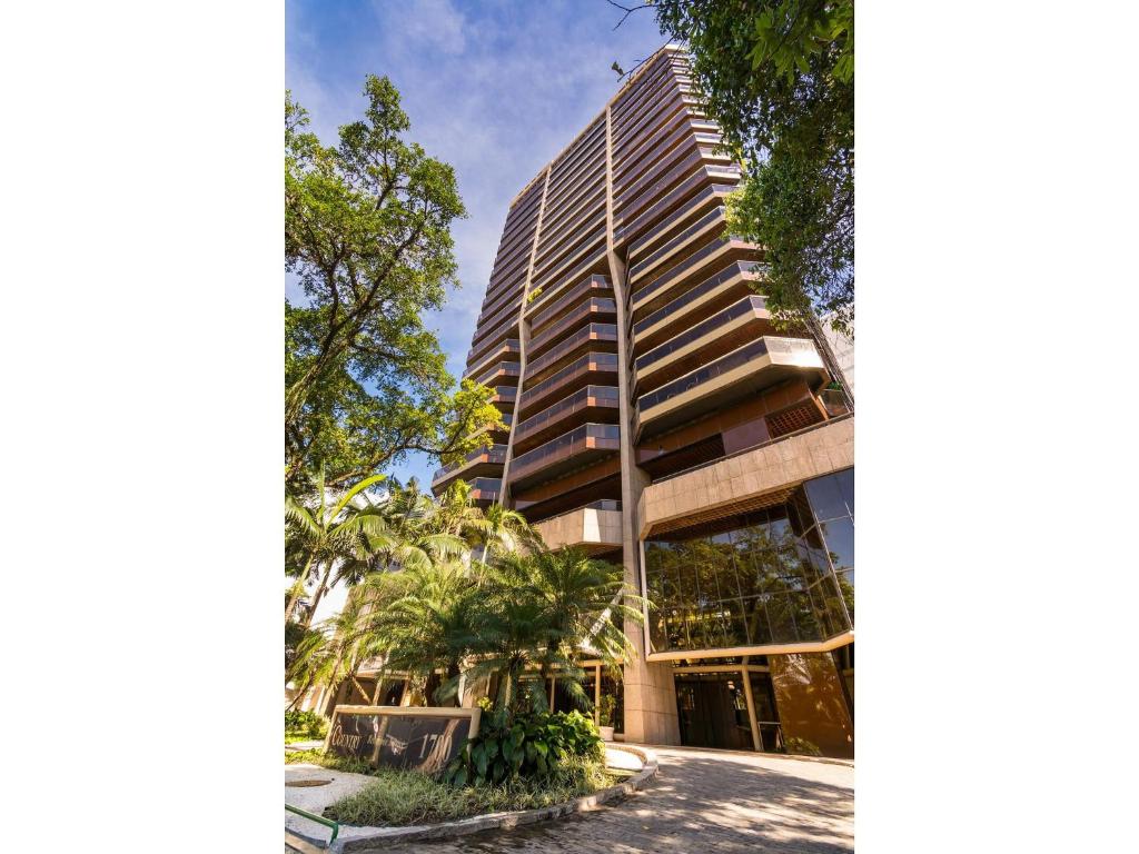  MC Flats Country Residence Service