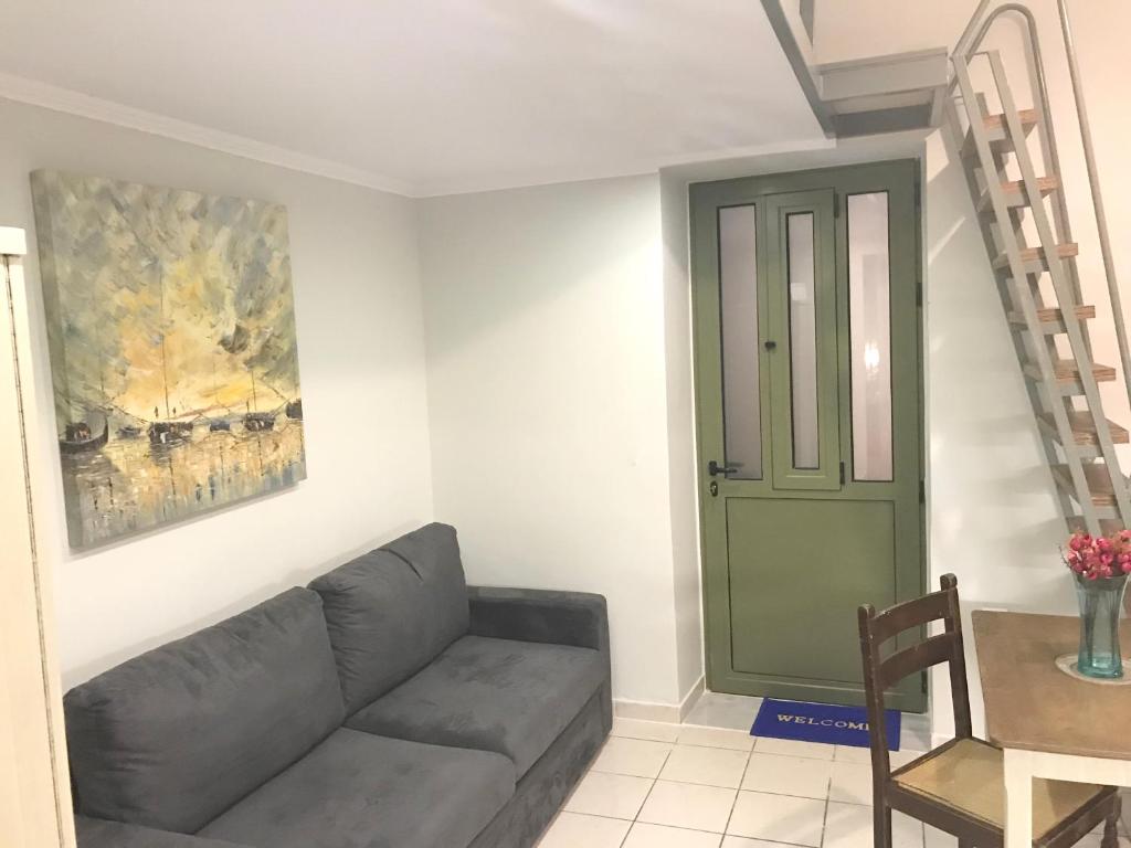 Posedenie v ubytovaní Odyssey Apartment