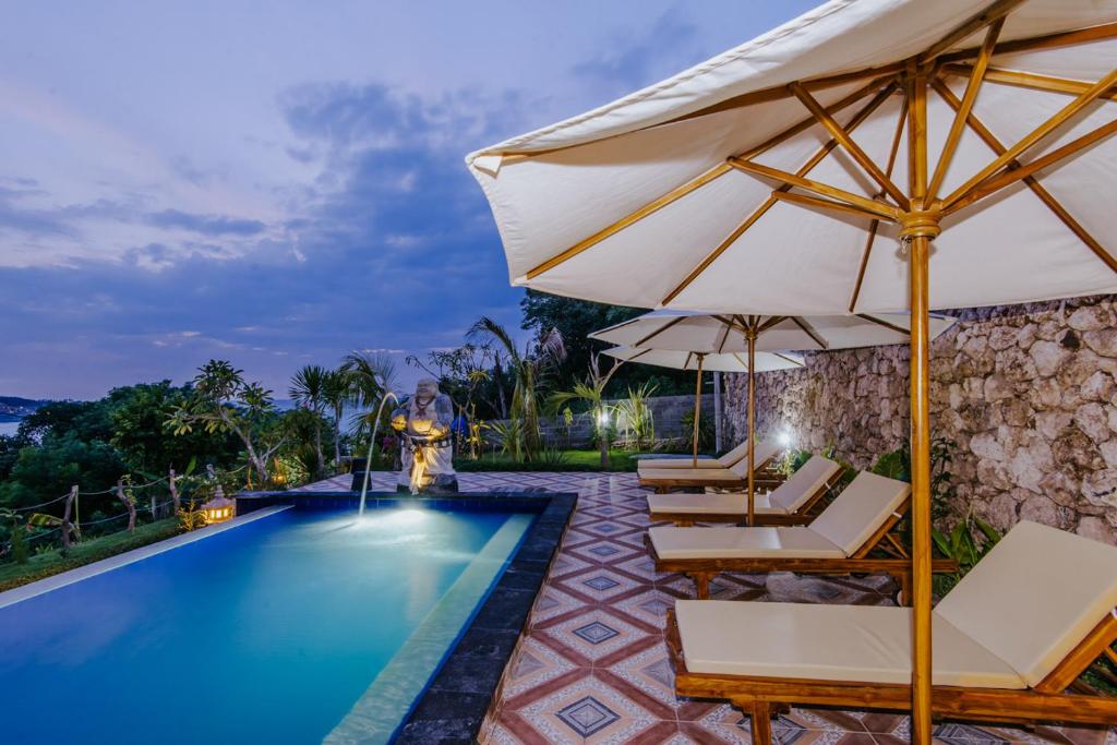 Sunday Huts Lembongan - 13