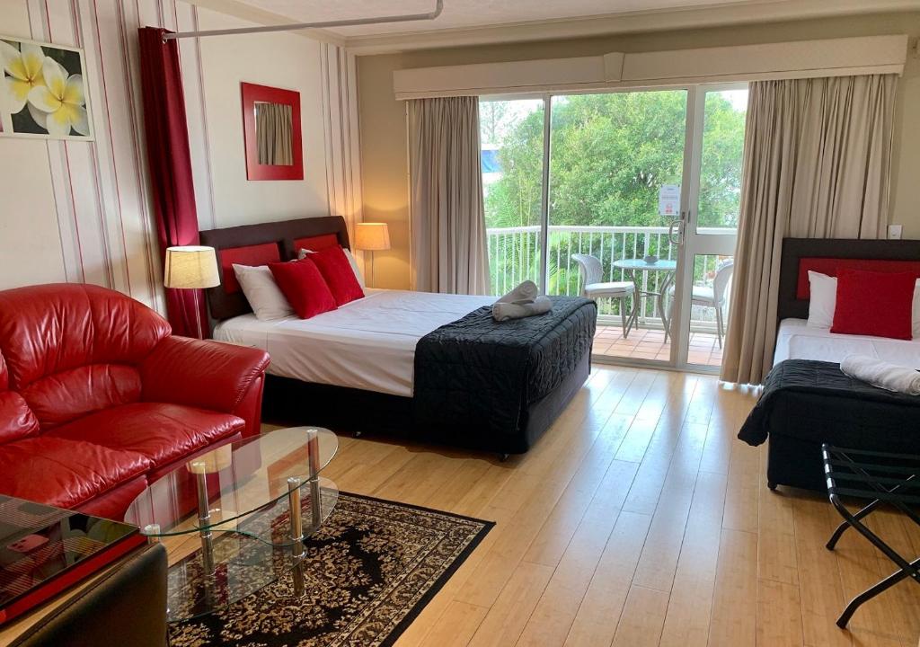 
Superior Triple Room
