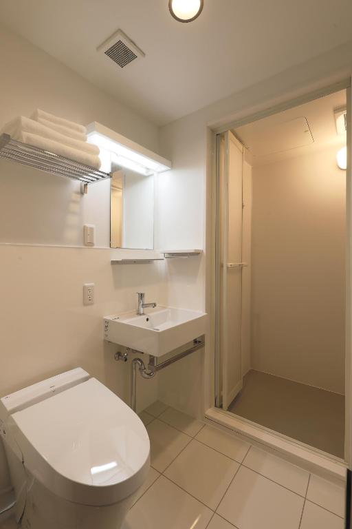 Koupelna v ubytování Kyomachiya Ryokan Sakura Urushitei