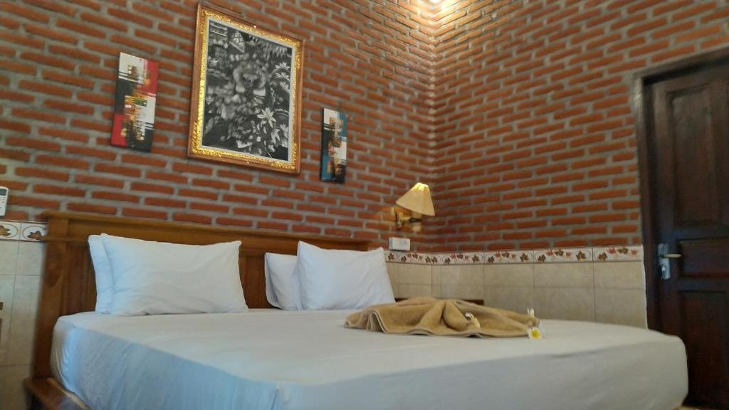 Villa Eliska Sari Sumberkima - Villa Avec Piscine Privée