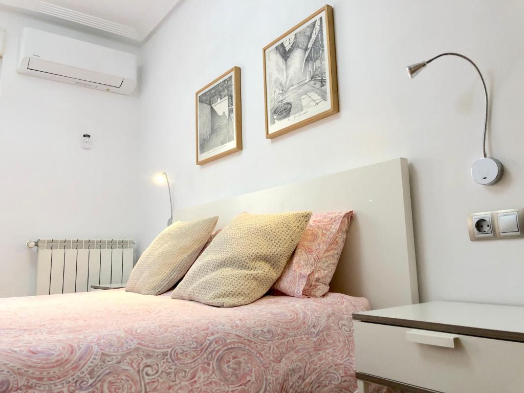 Posteľ alebo postele v izbe v ubytovaní Gros Beach Apartment