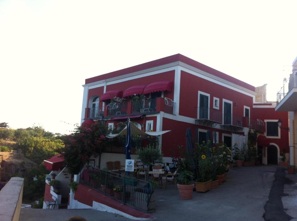 Budova, kde se hotel nachází