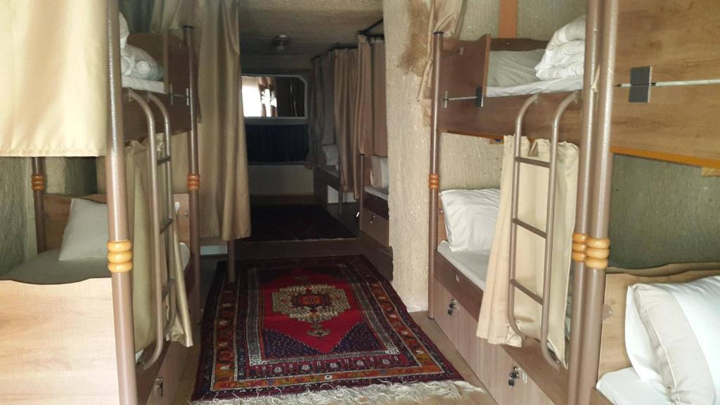 Homestay Cave Hostel - 18