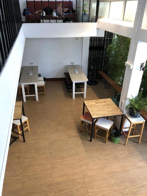 Restaurace v ubytování PLOY Hostel