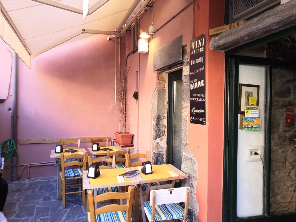 Restaurace v ubytování Guesthouse Rollando