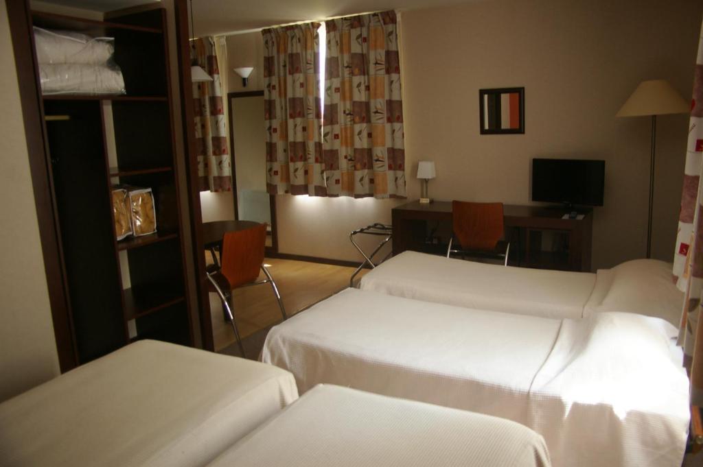 Hôtel de l'Abbaye des Prémontrés - Comfort Family Room