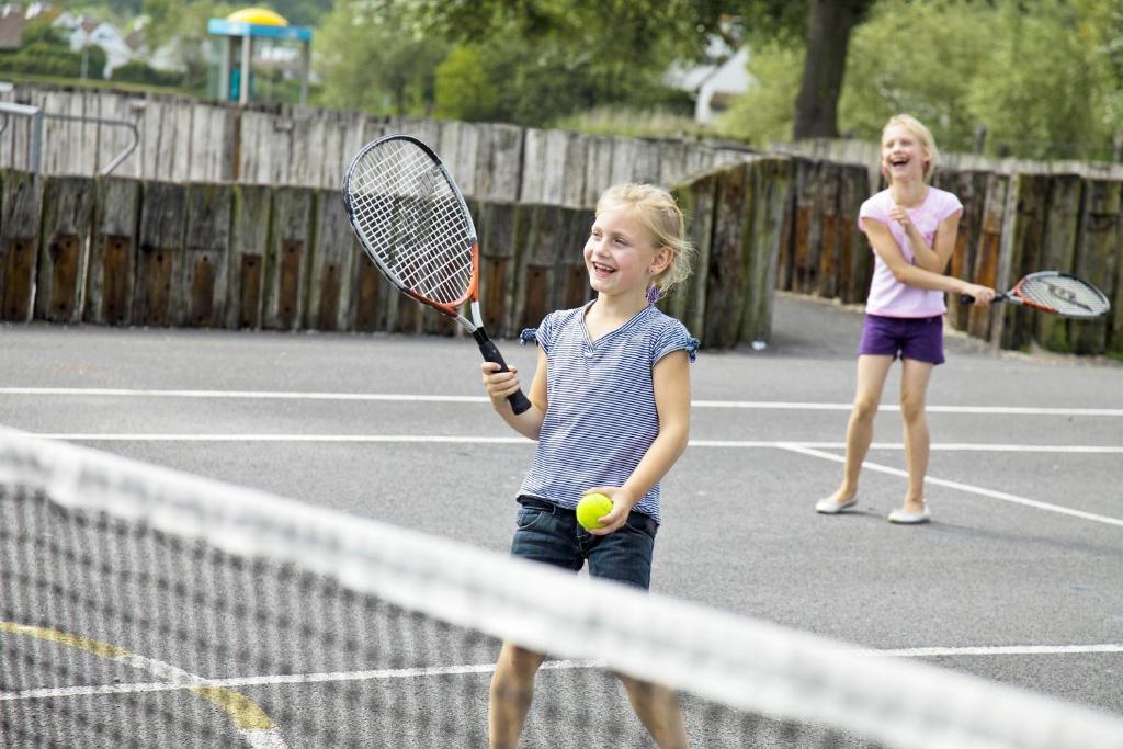 Tenis a/nebo squash v ubytování Sunparks Oostduinkerke - Plopsaland nebo okolí