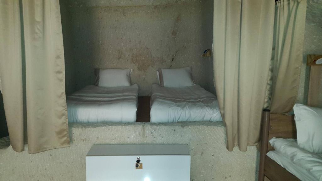 Homestay Cave Hostel - 4