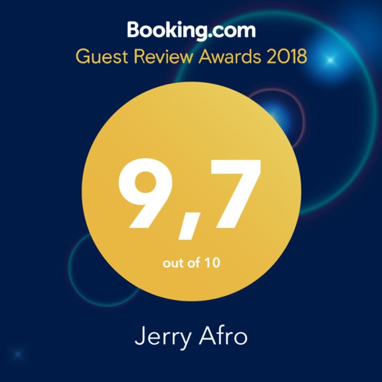 Certifikát, hodnocení, plakát nebo jiný dokument vystavený v ubytování Jerry Afro