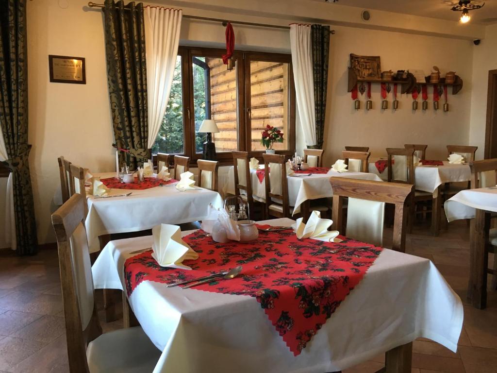 Hotel Dwór Karolówka - Resim 19