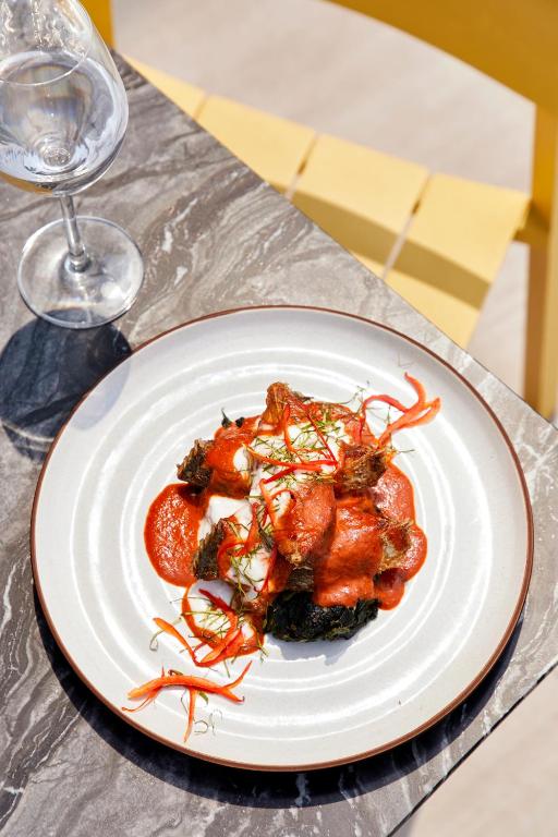 The Quarter Ari by UHG - Resim 34