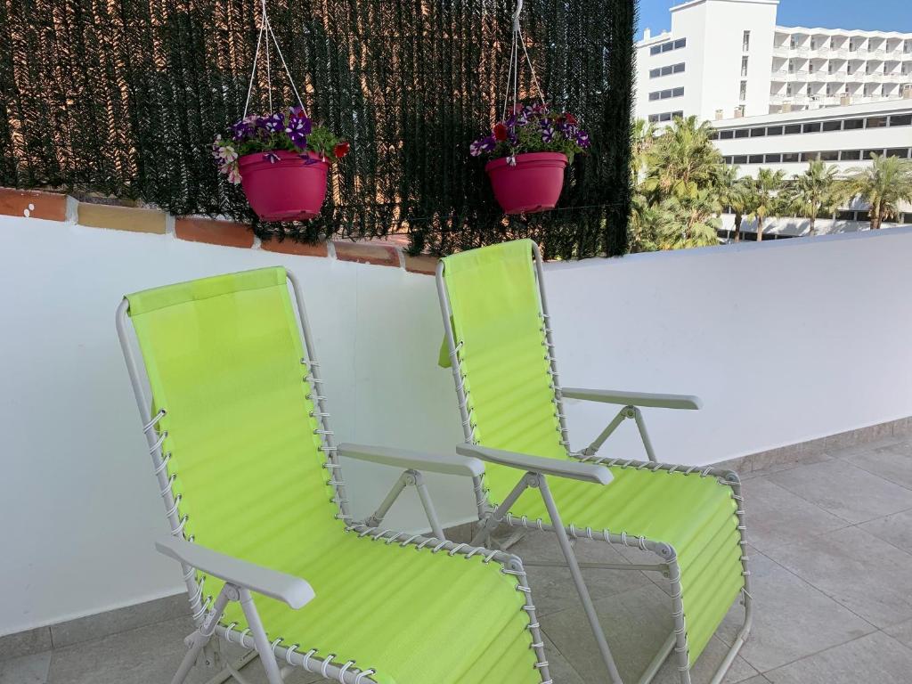 Fotografie z fotogalerie ubytování Lujoso duplex en la playa con vistas al mar v destinaci Torremolinos