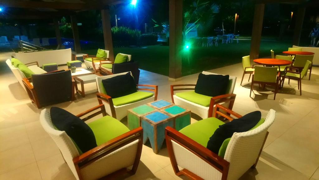  Flat Malawi resort dream