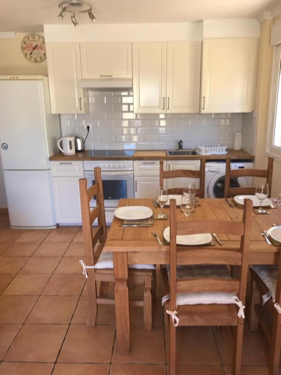 A kitchen or kitchenette at 39 El Sultan, Calle el Roque