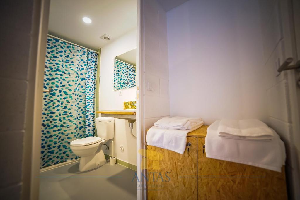 Koupelna v ubytování Antas Guest House
