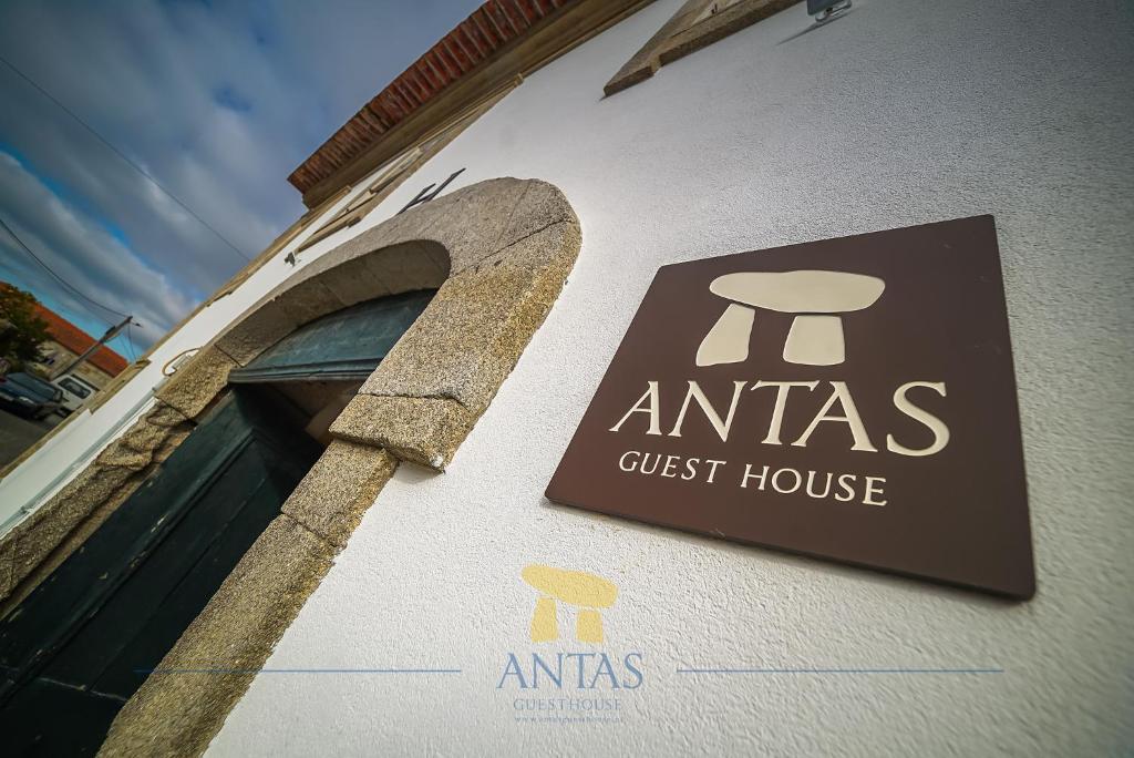 Certifikát, hodnocení, plakát nebo jiný dokument vystavený v ubytování Antas Guest House