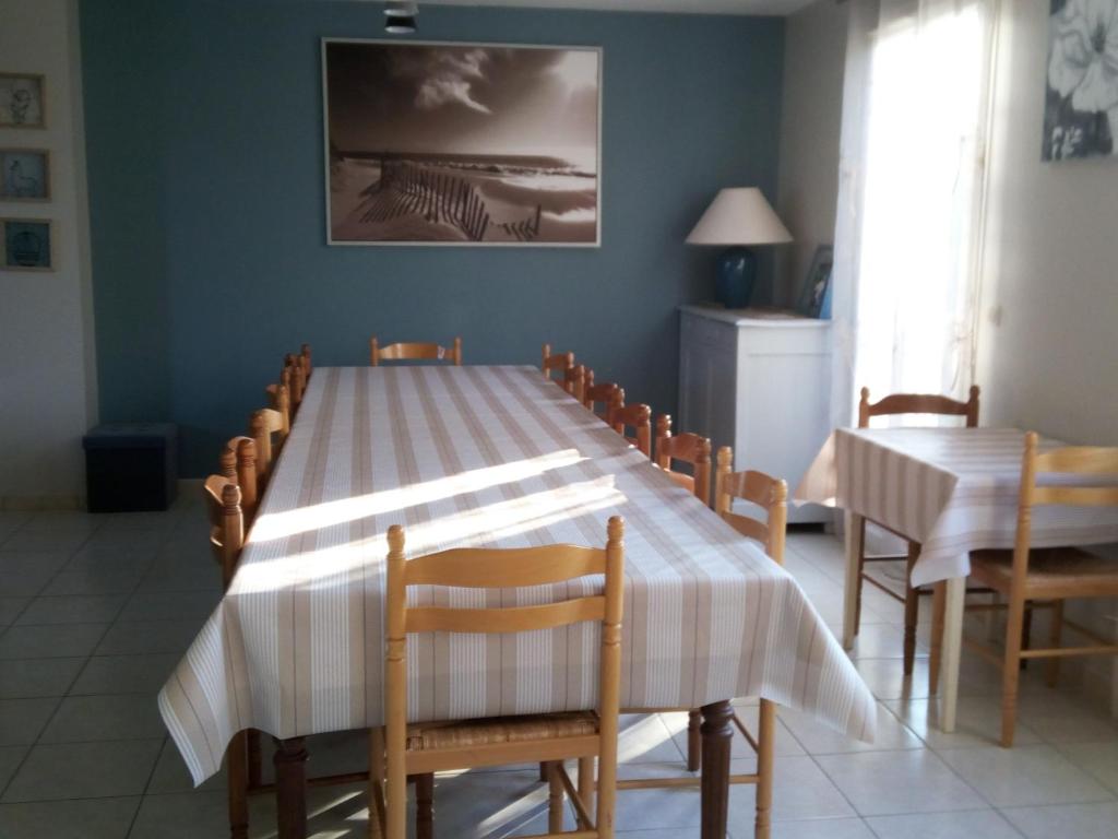 La Tribu d'Asato-Beauval 5 ch grand jardin et parking privé - Casa De Cinco Dormitorios