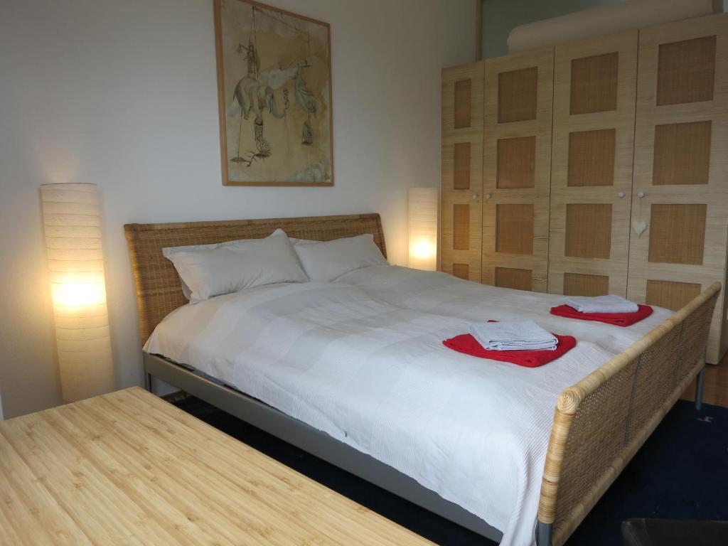 Rhönhaus mit Kreuzbergblick - 11