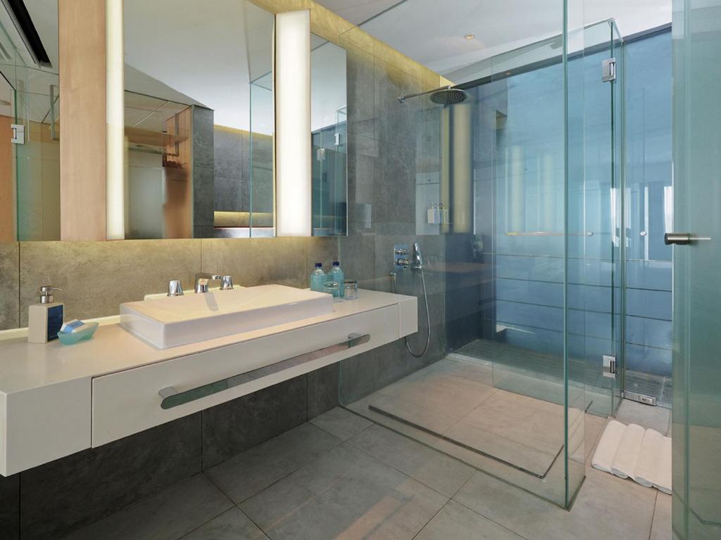 Koupelna v ubytování IZE Seminyak by LifestyleRetreats