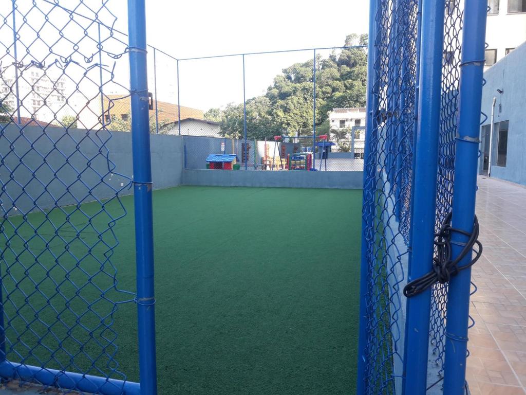  Apto com Piscina e Churrasqueira