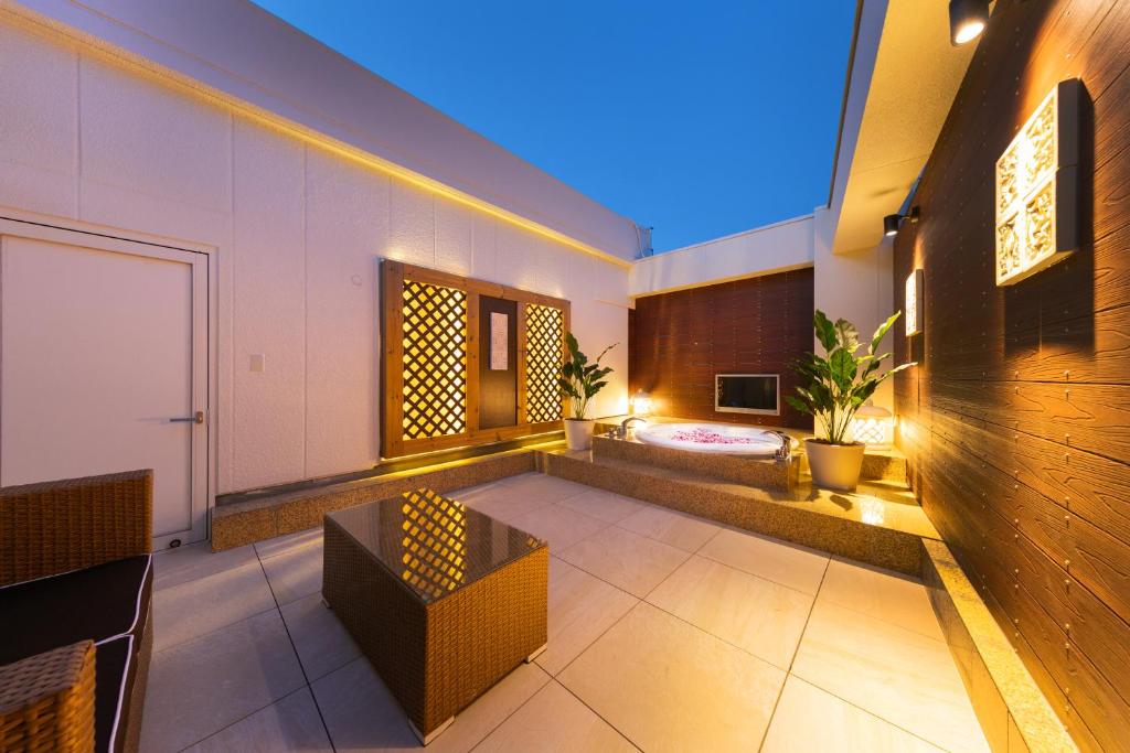 TV a/nebo společenská místnost v ubytování Hotel Eldia Modern Kobe(Adult Only)