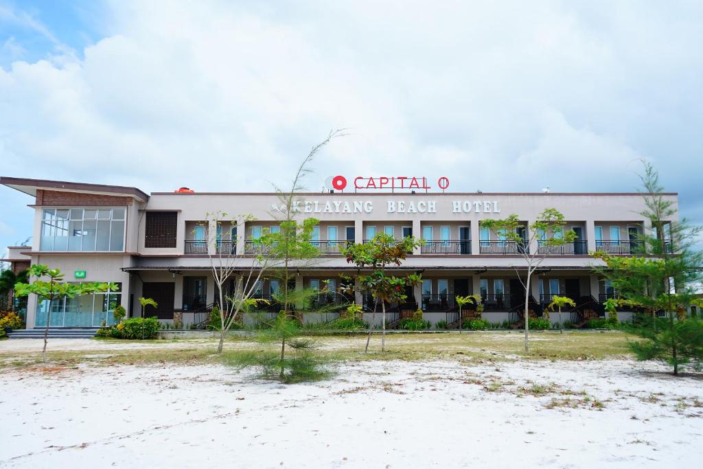 Capital O 399 Kelayang Beach Hotel