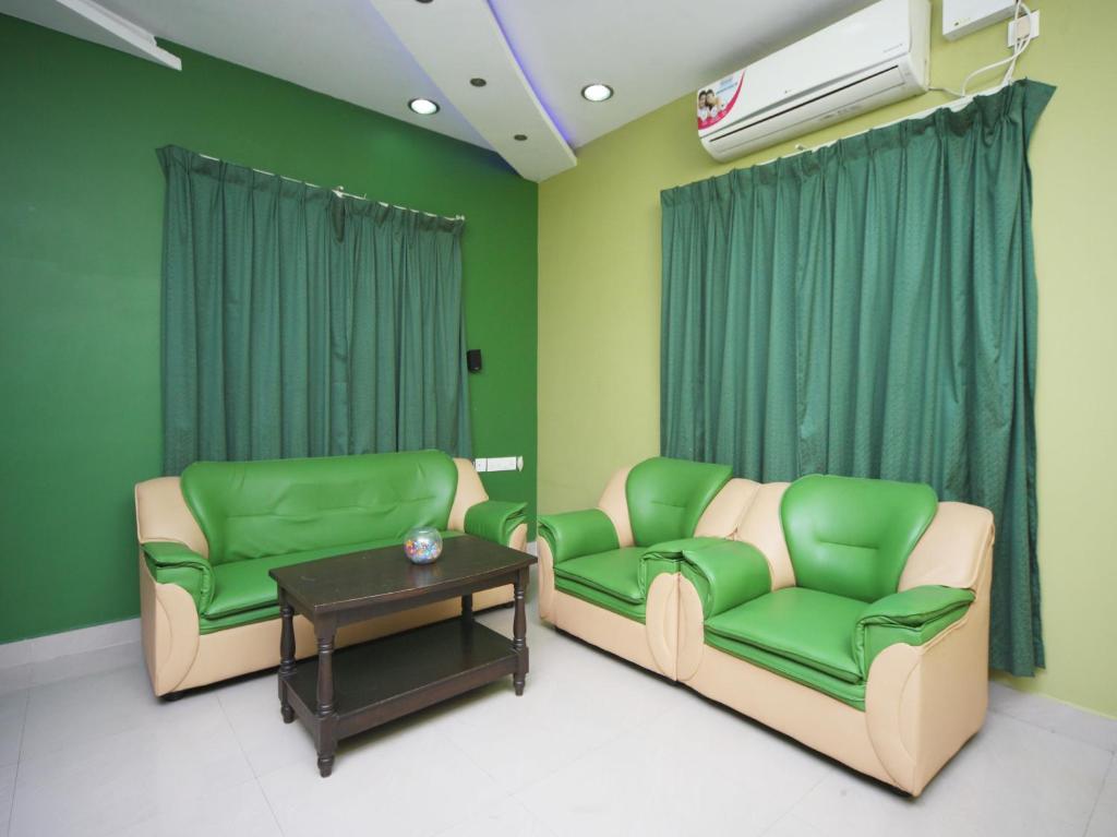 Posezení v ubytování Max Classic Serviced Apartment