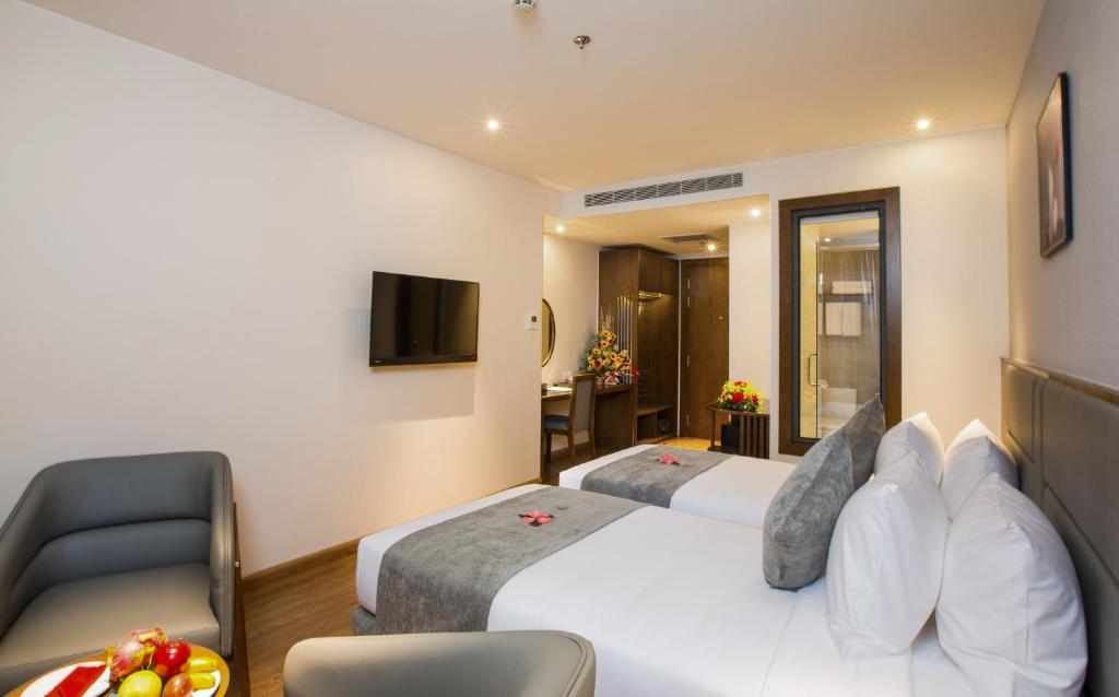 Phòng Gia Đình Deluxe Nhìn Ra Thành Phố