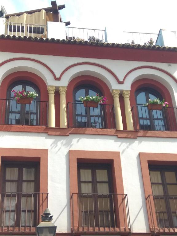 El Capricho de San Fernando, Consigna gratis y Parking a 200mts - Housity