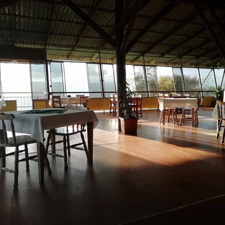 Restaurace v ubytování Pochotel