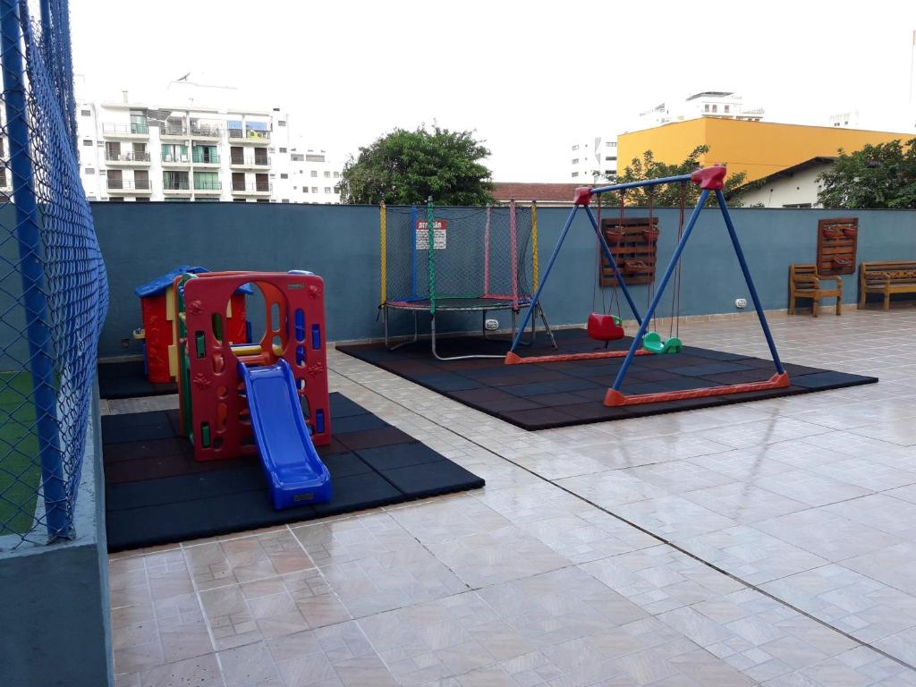  Edifício cm Piscina e Churrasqueira
