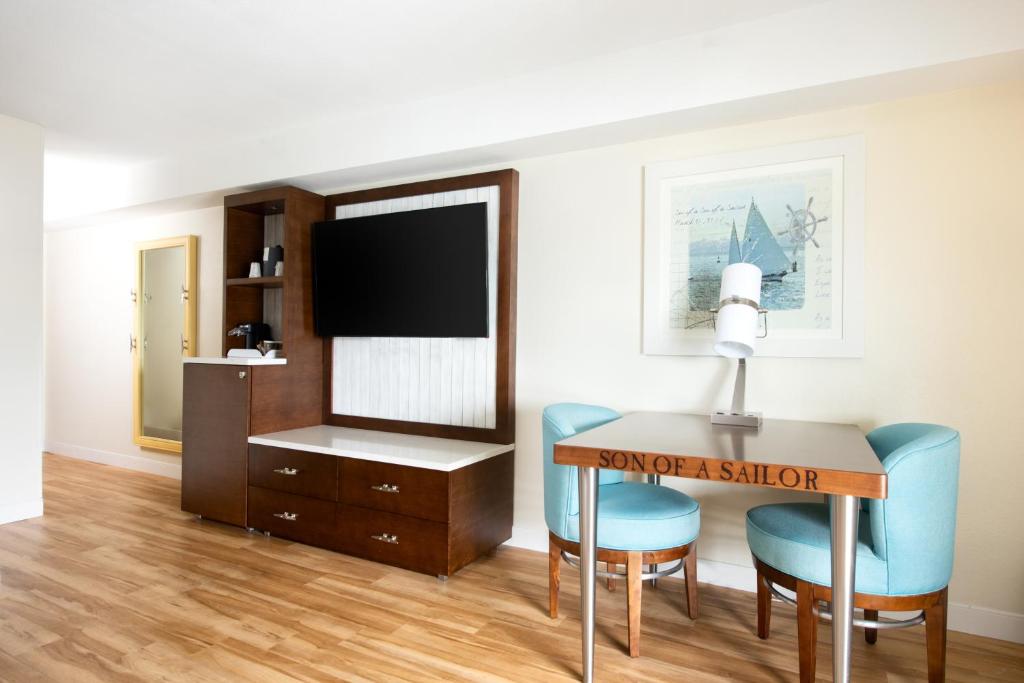 Margaritaville Lake Resort Lake of the Ozarks - Room King Con Dos Camas King - Vista Del Lago