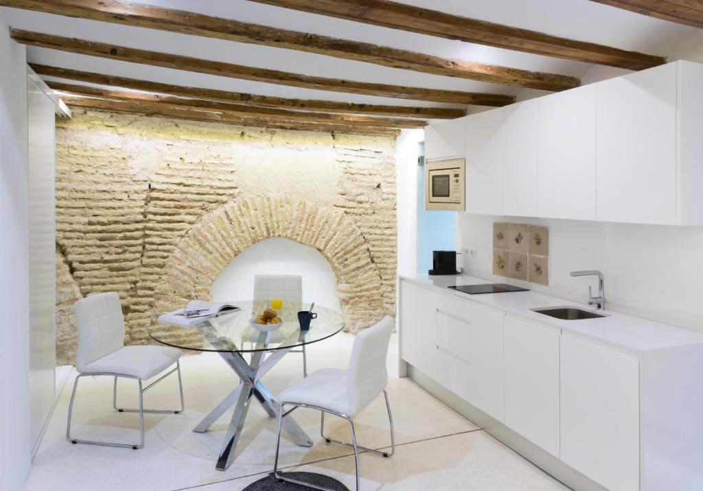 Apartments Downtown Valencia - 