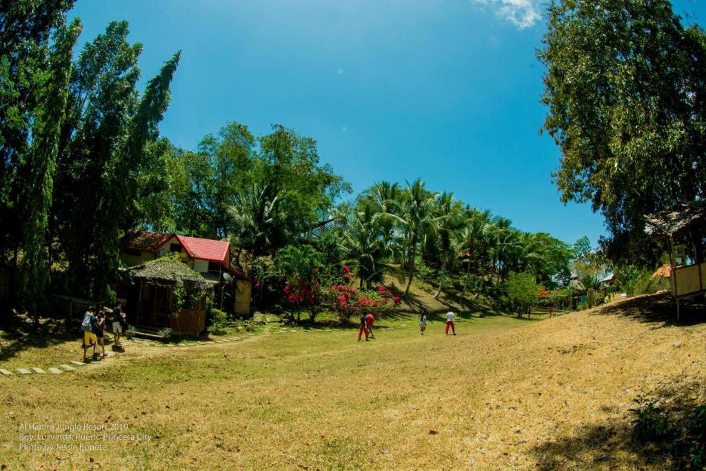 Zahrada ubytování Al Hamra Jungle Resort