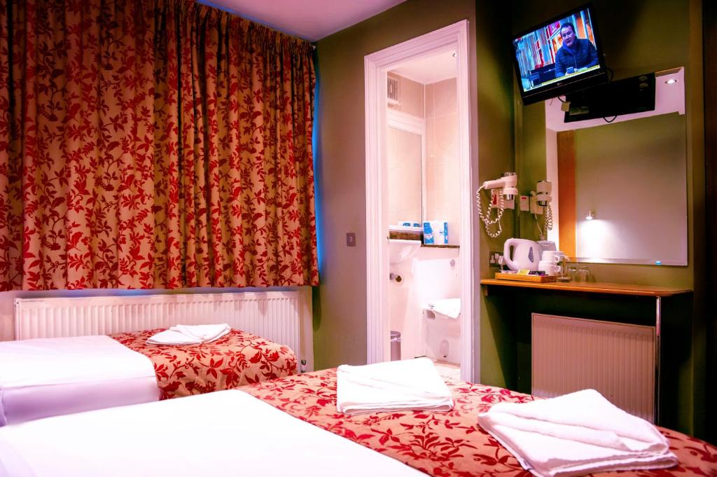 Westbury Hotel - Resim 28