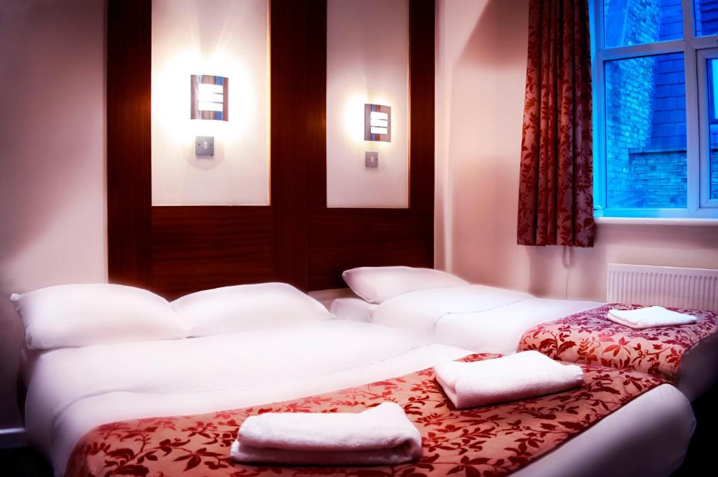 Westbury Hotel - Resim 29