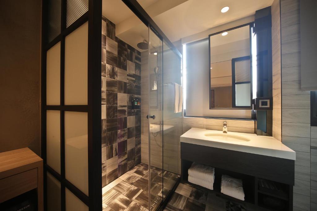 Fengjia Micro Hotel - Superior King Room