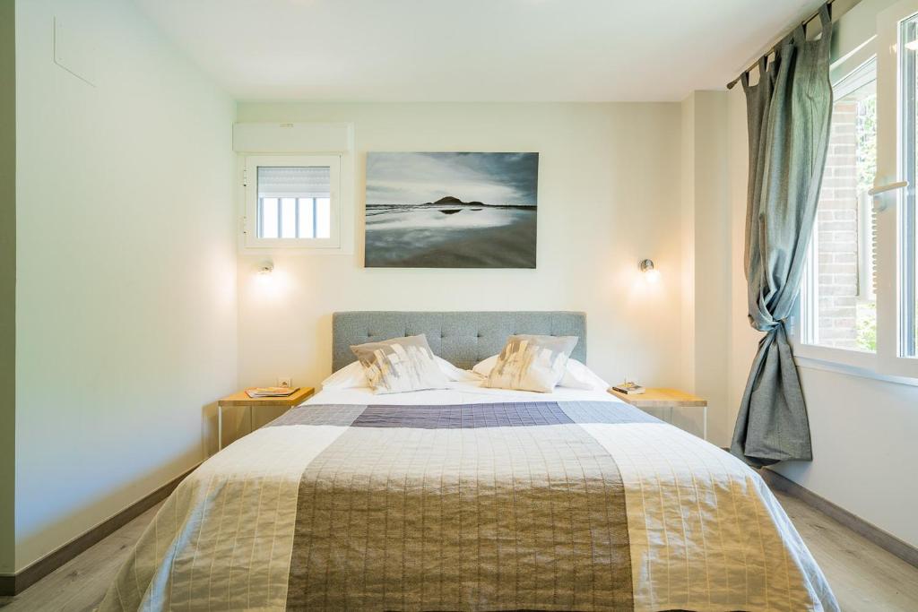 Exclusive quietness in the heart of Madrid with Public Parking, Breakfast, 2 bathrooms - 3