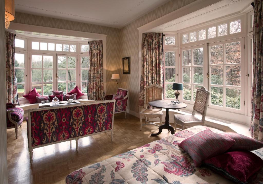 Posezení v ubytování Relais & Chateaux Hotel Landgoed Het Roode Koper