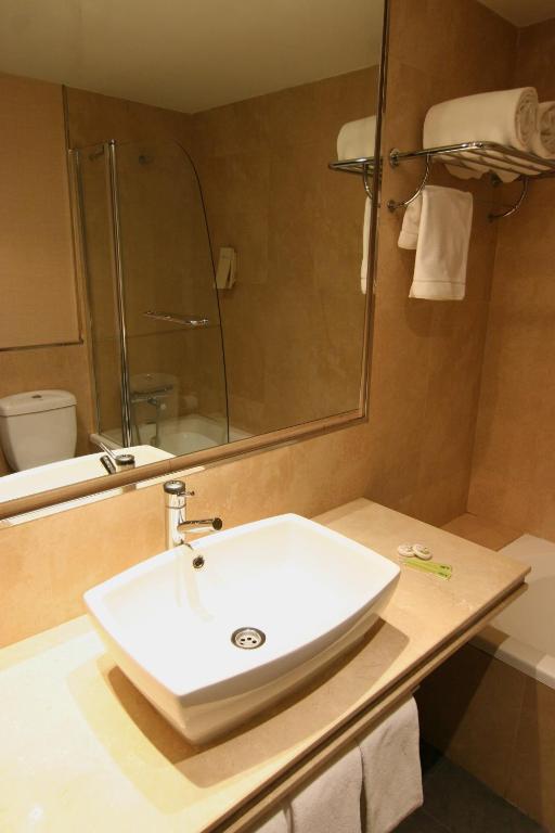 Koupelna v ubytování Hotel Alcántara