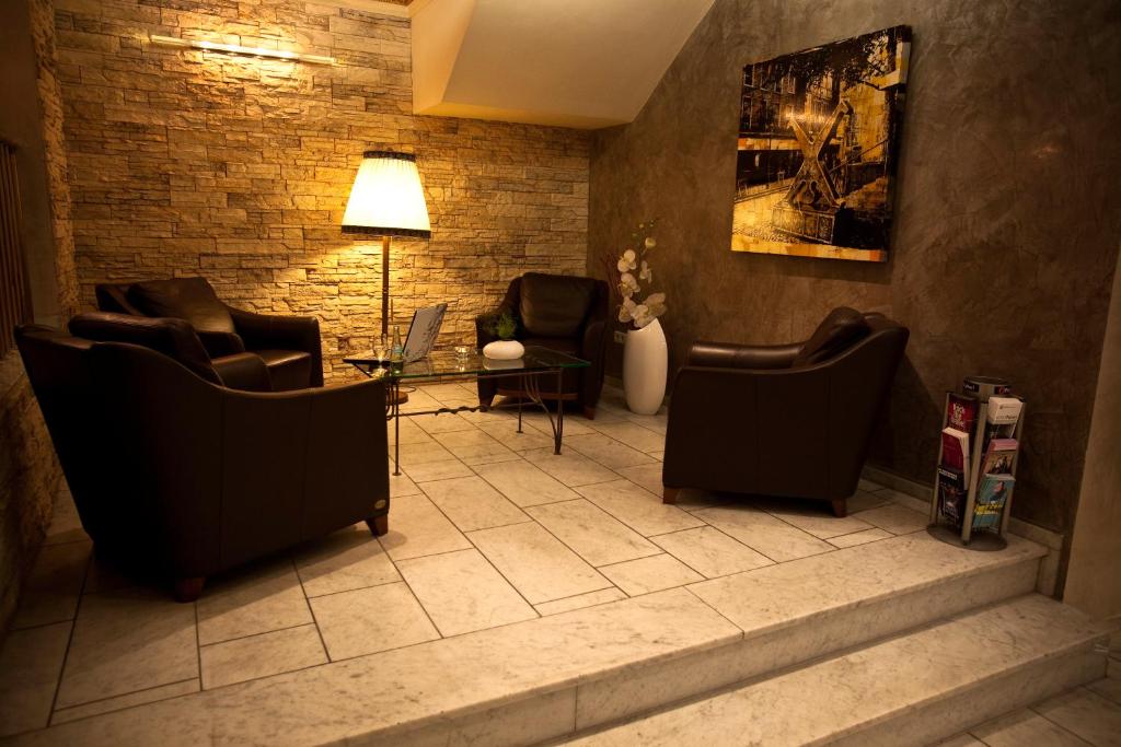 Atomis Hotel Düsseldorf City