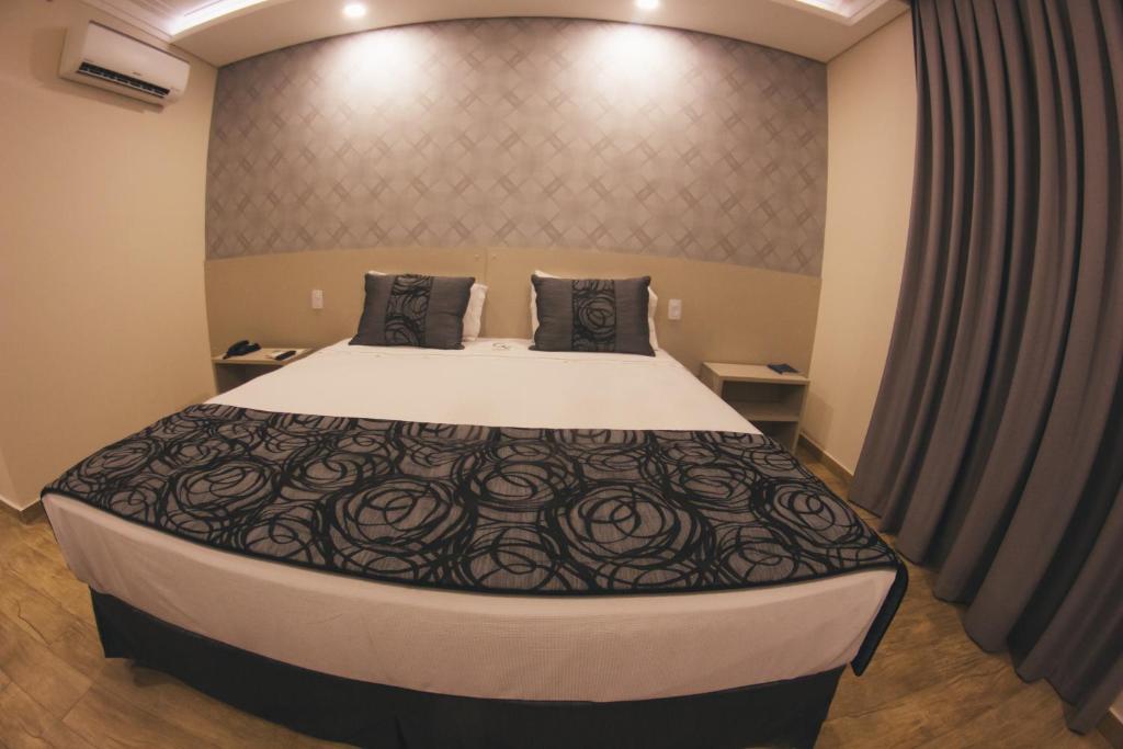  Summit GranVale Hotel