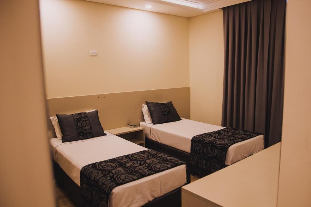  Summit GranVale Hotel