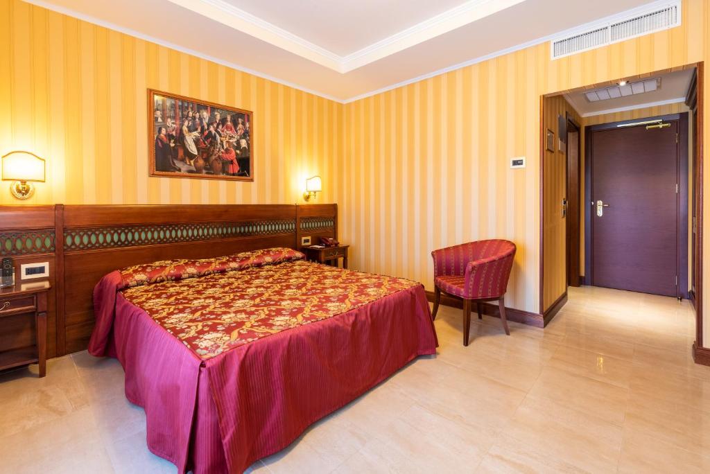 Postel nebo postele na pokoji v ubytování Hotel Lido - Beach and Palace
