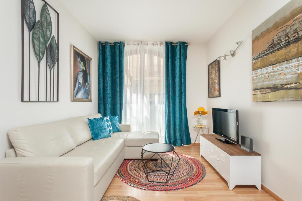 Art House Sagrada Familia - Two-Bedroom Apartment - Pasaje Maiol, 14